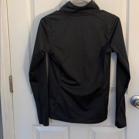 Too small. Tossed tags before trying on. Like new! - Picture 2 of 4